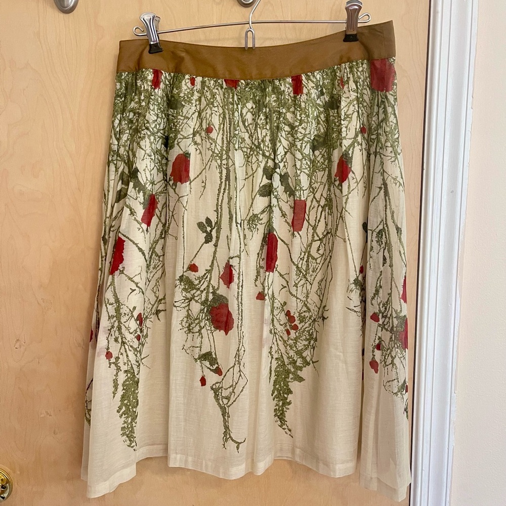 Anthropologie Viola Silk Red Rose Floral A-Line Skirt Size 2 - Picture 5 of 9